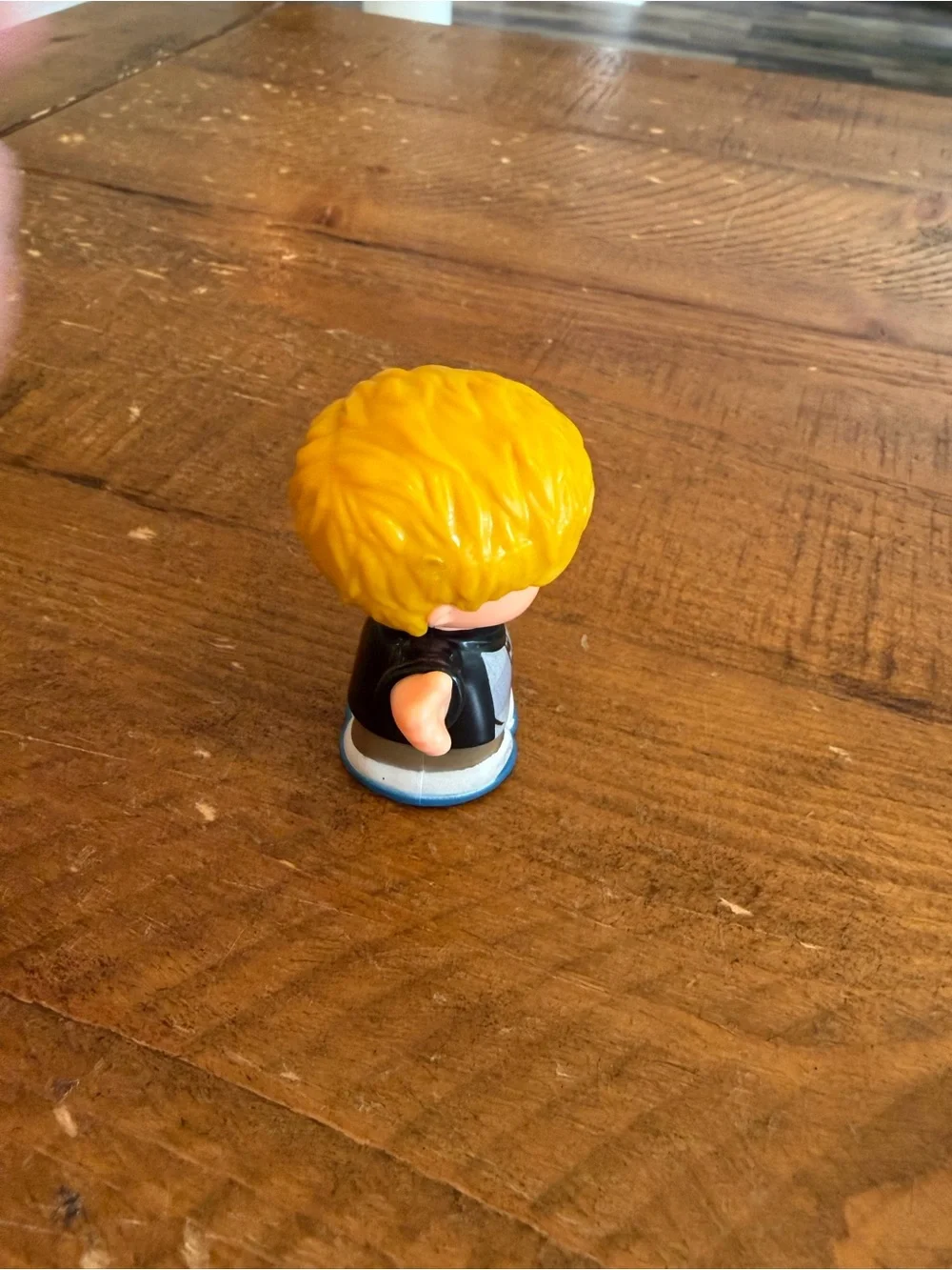 Fisher Price Little People Eddie black shirt as is